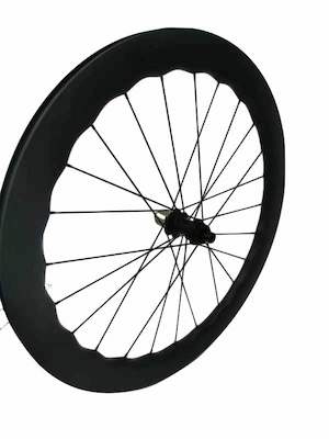 roues et pneus de vélo en carbone